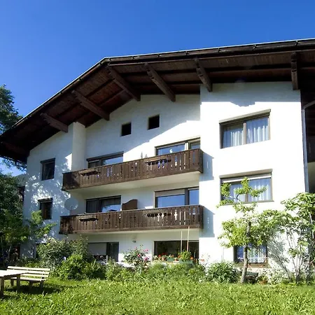 Sonnenheimhof Farm stay Malles Venosta